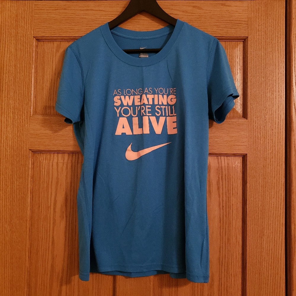 Nike T-shirt